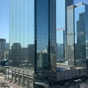 квартира с видом на Abu Dhabi Plaza , Астана Казахстан